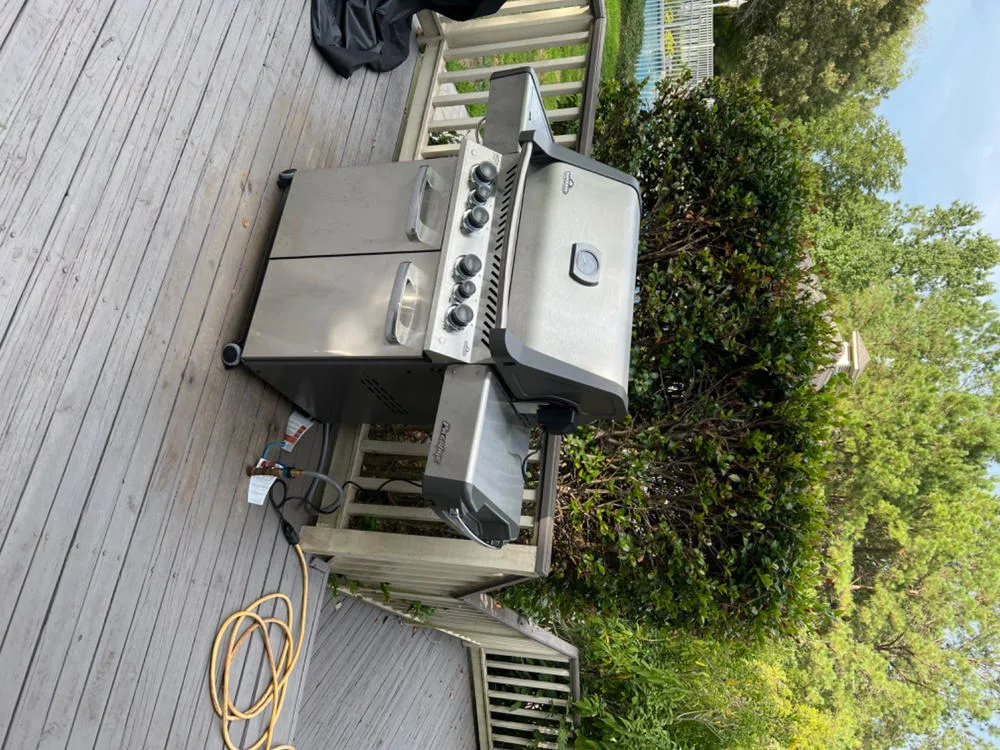 Napoleon Prestige 500 RSIB Gas Grill Infrared image 3
